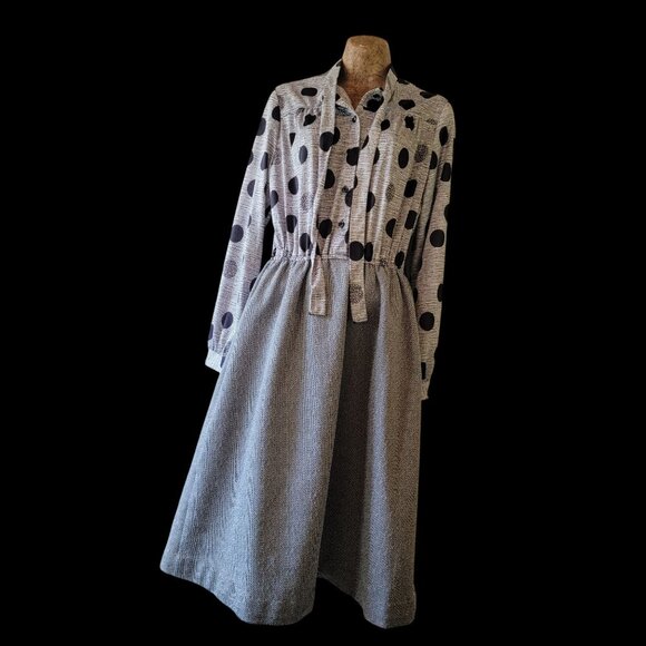 Vintage 80s 90s Black & Gray  Polka Dot Dress With Bow Collar & Elastic Waist - Picture 3 of 13